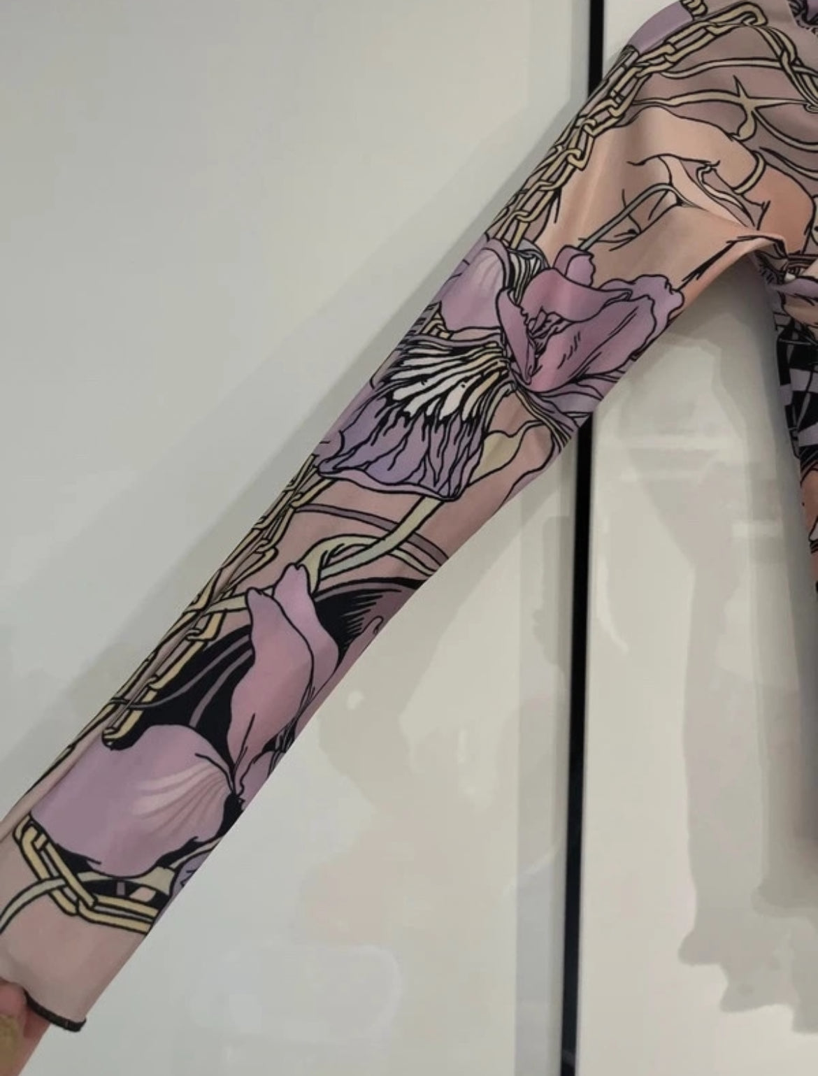 Rhi Dancey x Alice Bloomfield graphic топ