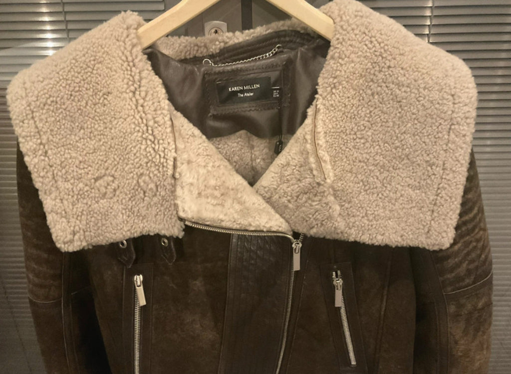Рядко винтидж авиаторско яке Karen Millen, изработено от естествена овча кожа и естествен shearling косъм от вътрешната страна