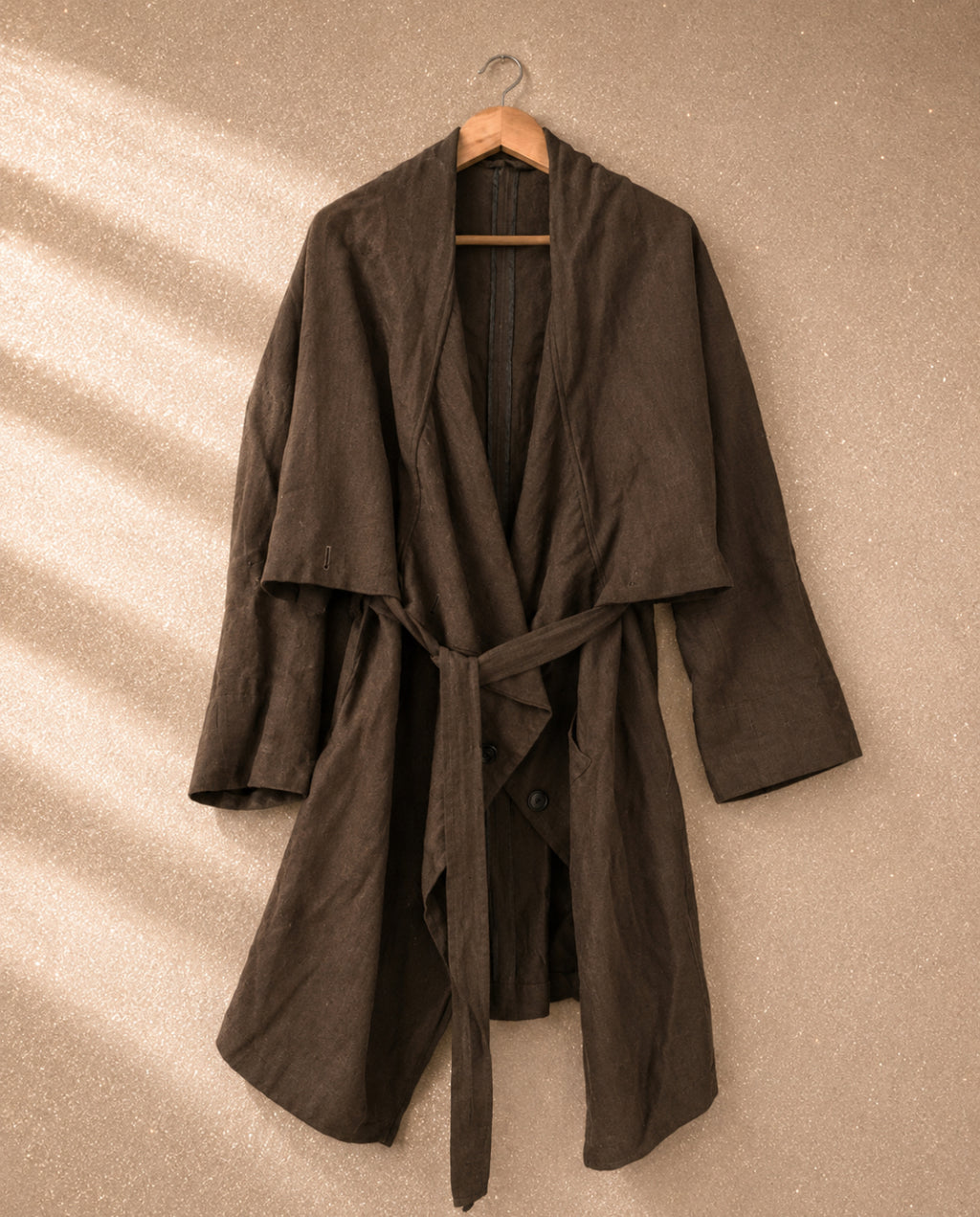 Палто тип wrap на Ann Demeulemeester от лека вълна с колан