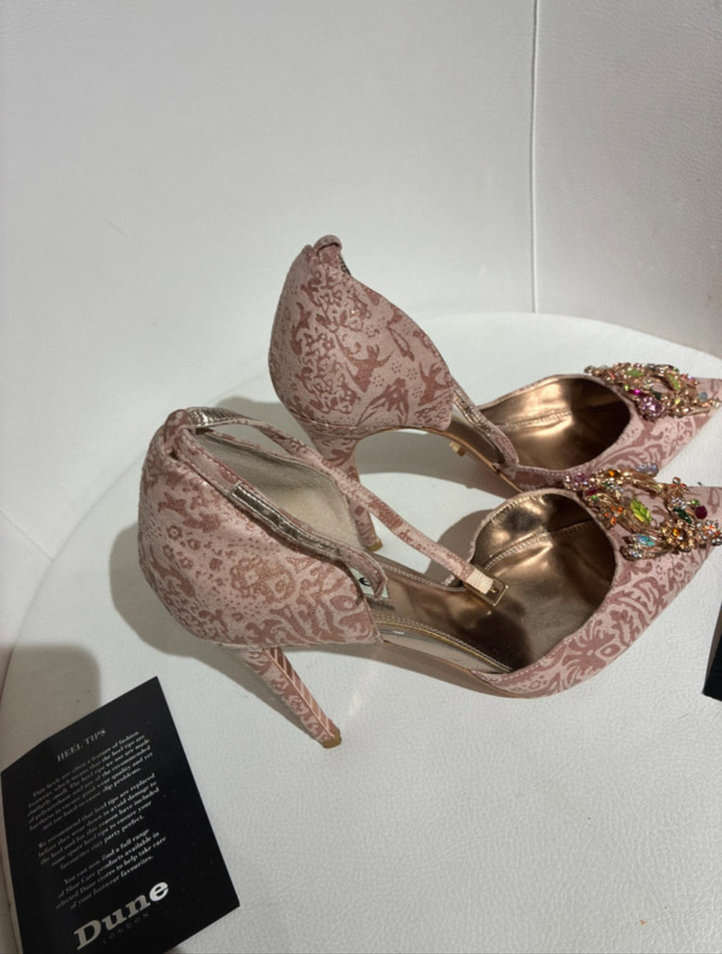 Елегантни обувки Dune London Countess