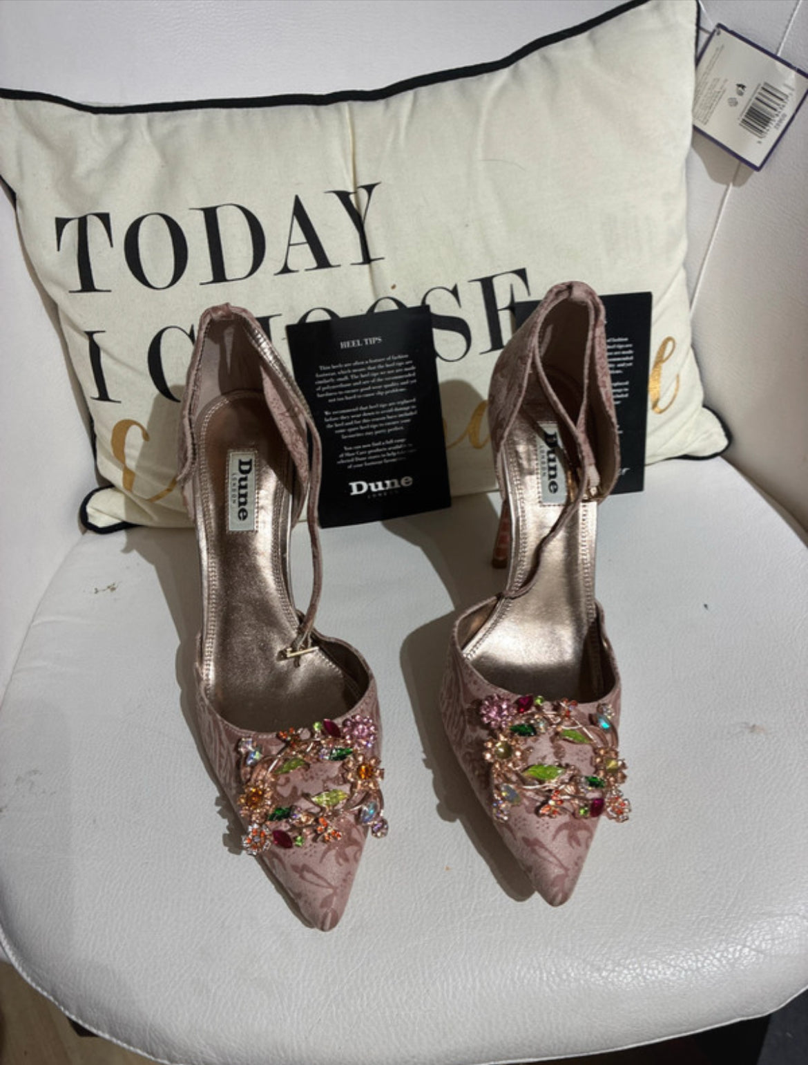 Елегантни обувки Dune London Countess