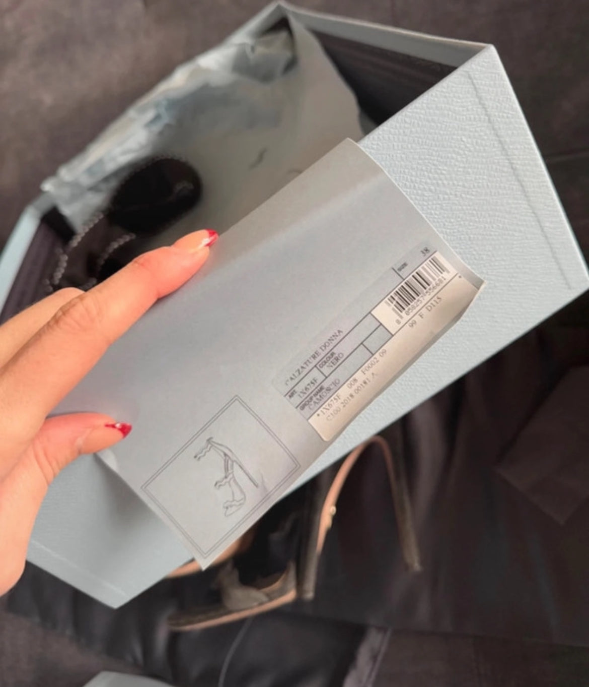 Prada Scallop сандали на висок ток - 38