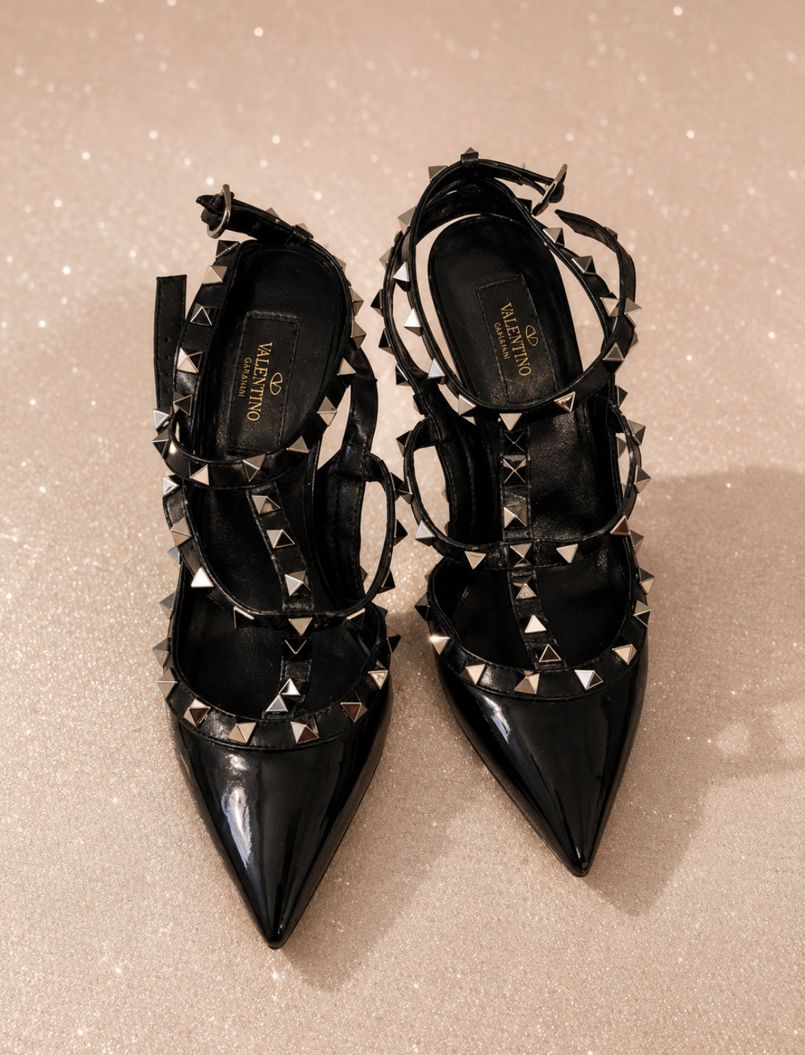 Valentino Garavani Rockstuds обувки на ток - 38