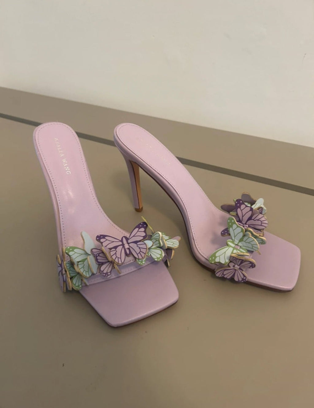 Azalea Wang мюли в нежен лилав нюанс с триизмерни пеперуди - 42 - Sunday West Boutique