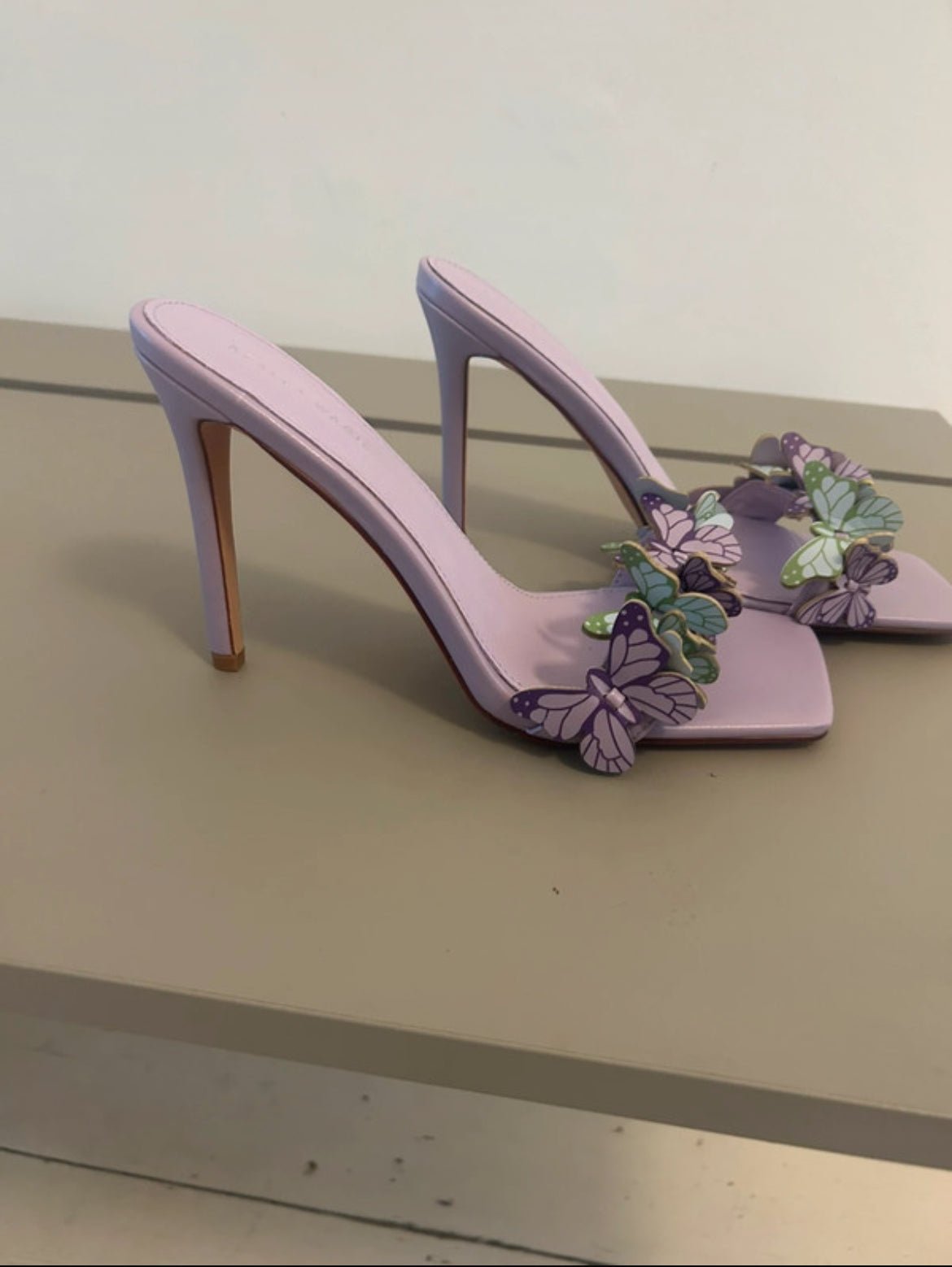 Azalea Wang мюли в нежен лилав нюанс с триизмерни пеперуди - 42 - Sunday West Boutique