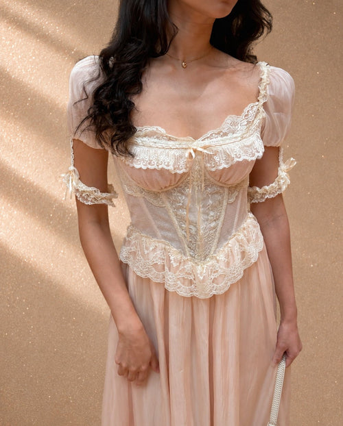 Coquette рокля Lace Made - Sunday West Boutique