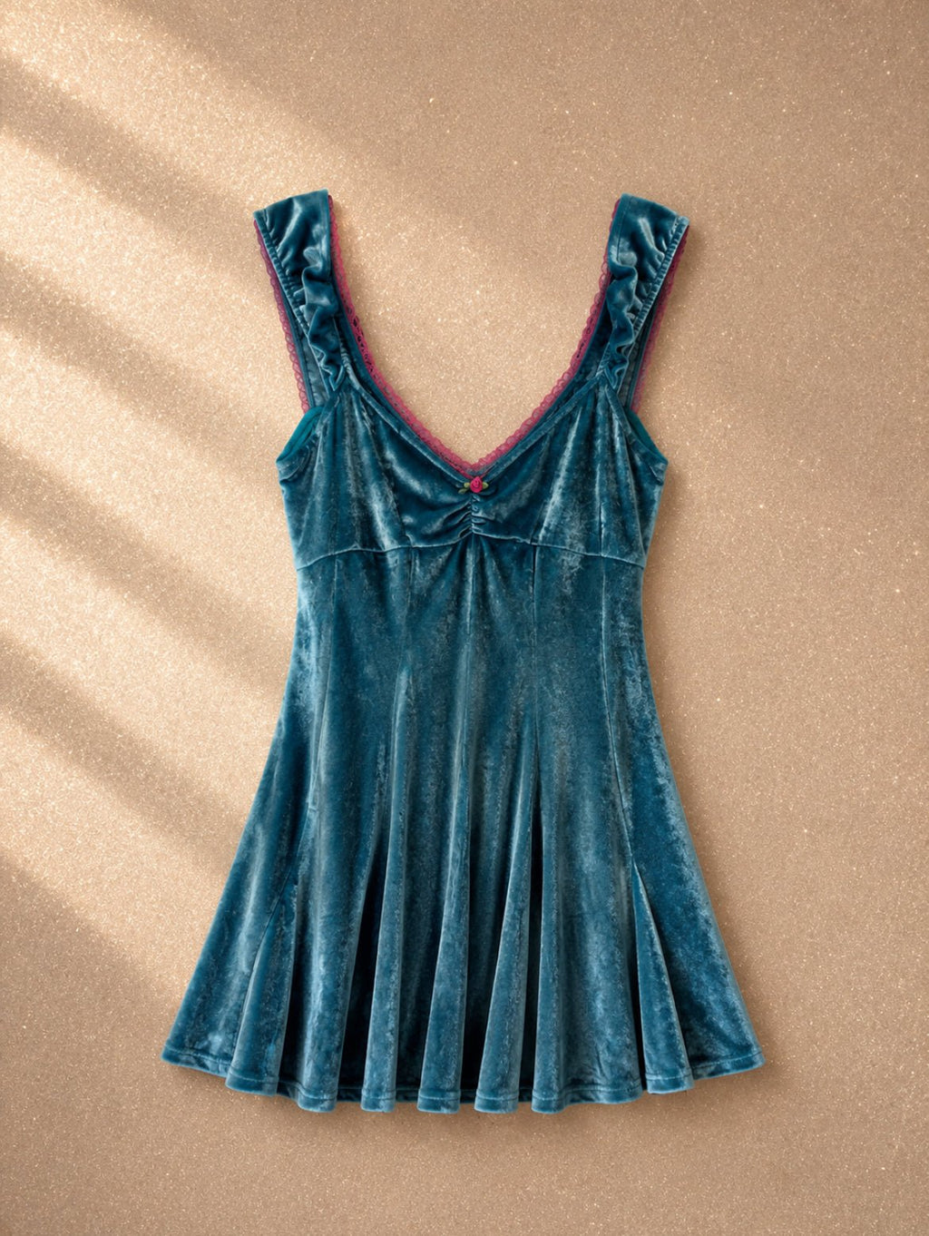 Кадифена рокля Free People - Sunday West Boutique