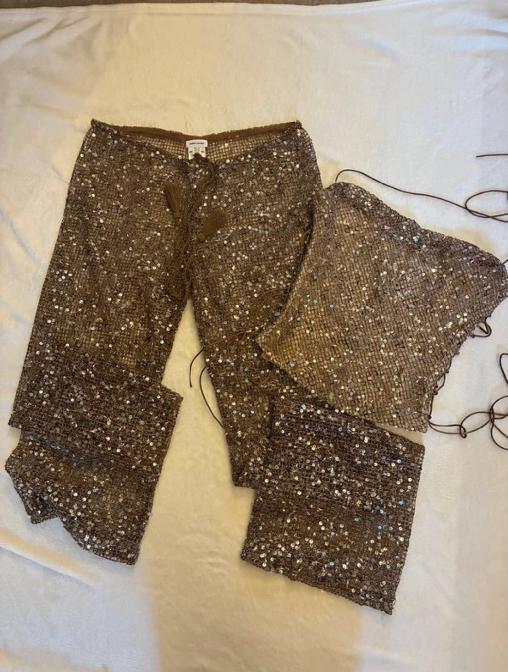 Комплект Jaded London Deva в цвят Sand с корсетен топ и панталон - Sunday West Boutique