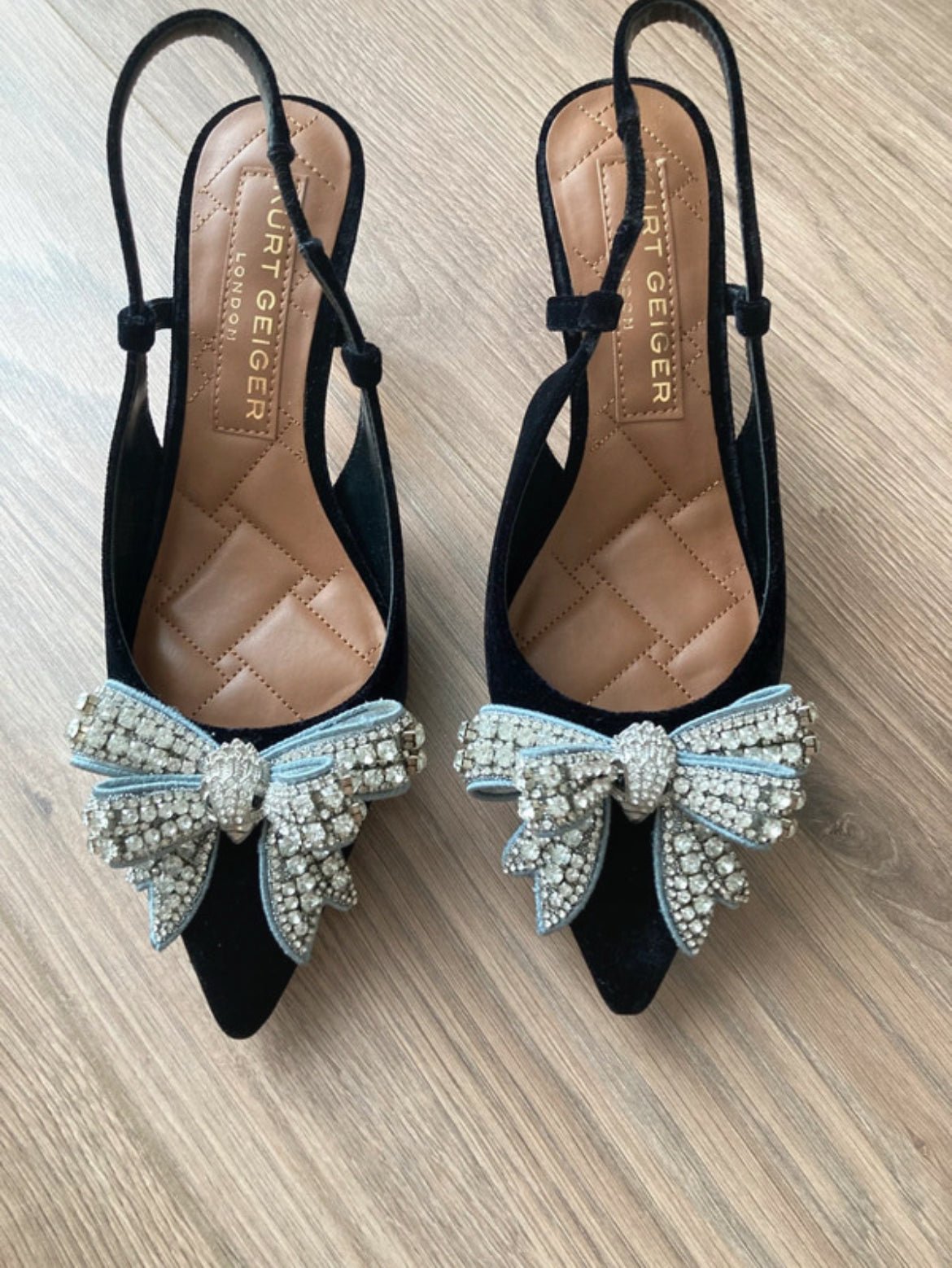 Kurt Geiger Belgravia Sling обувки от естествен велур - Sunday West Boutique
