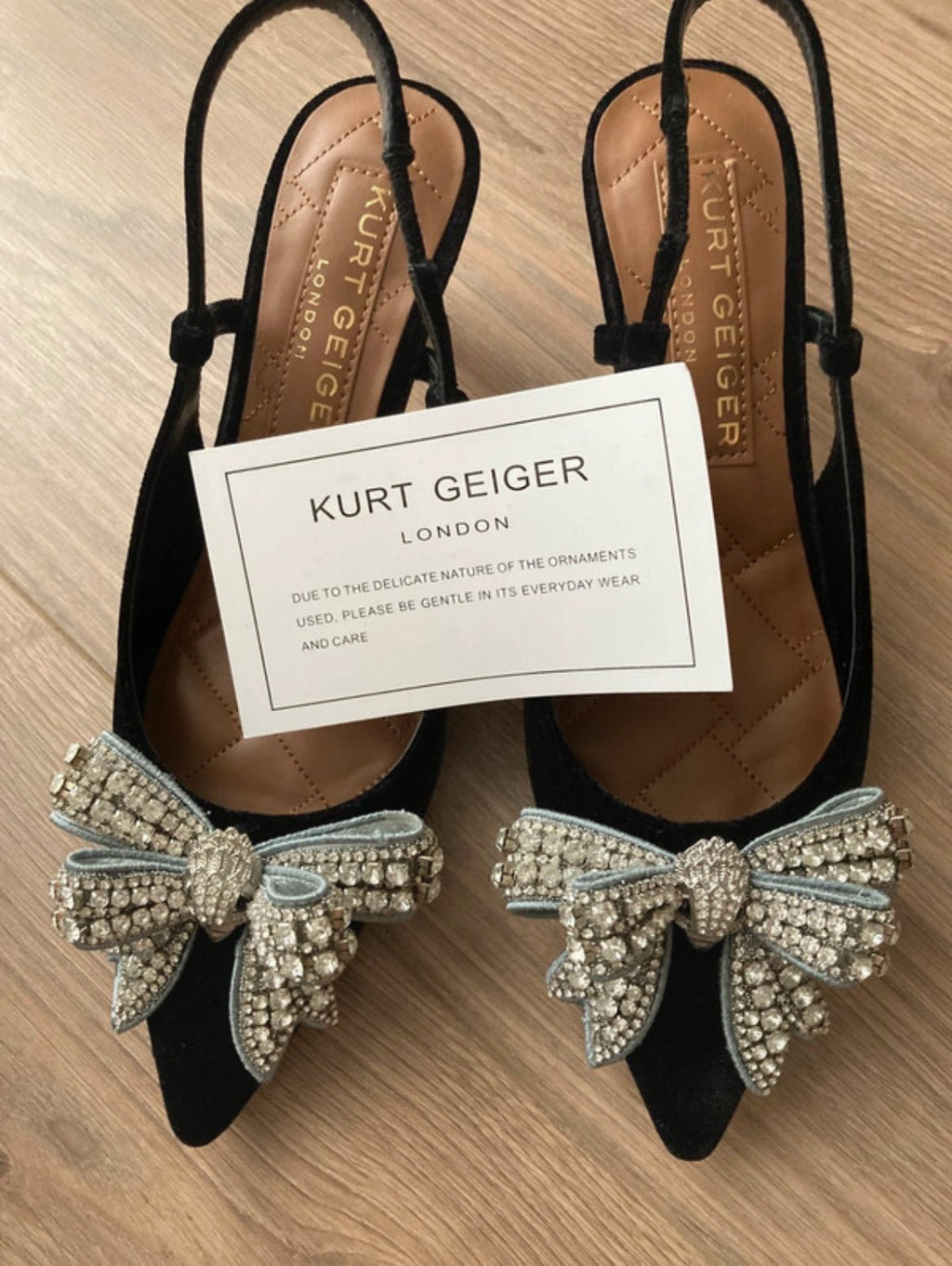 Kurt Geiger Belgravia Sling обувки от естествен велур - Sunday West Boutique