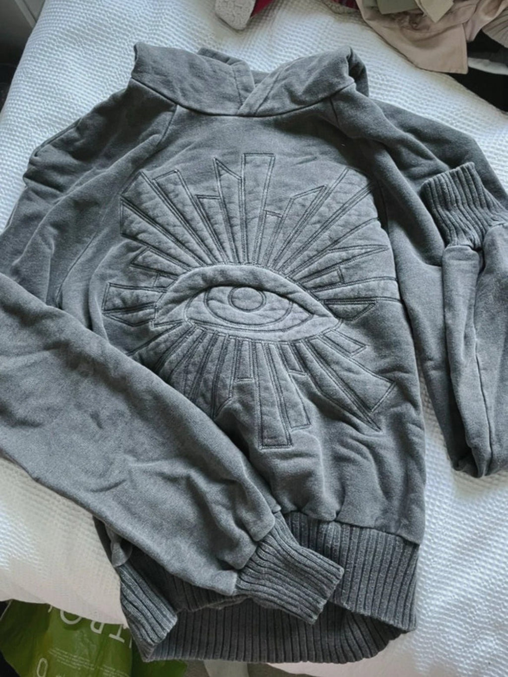 Лимитирано худи House of Errors с релефна бродерия All Seeing Eye - Sunday West Boutique