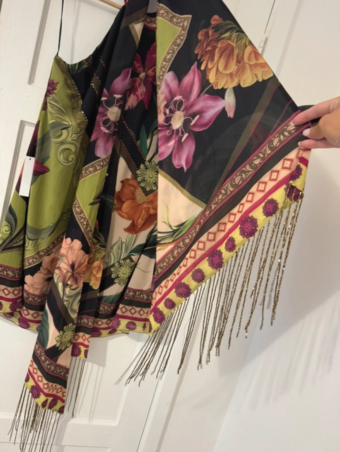 Мини рокля Lipsy London с шал-яка - Sunday West Boutique