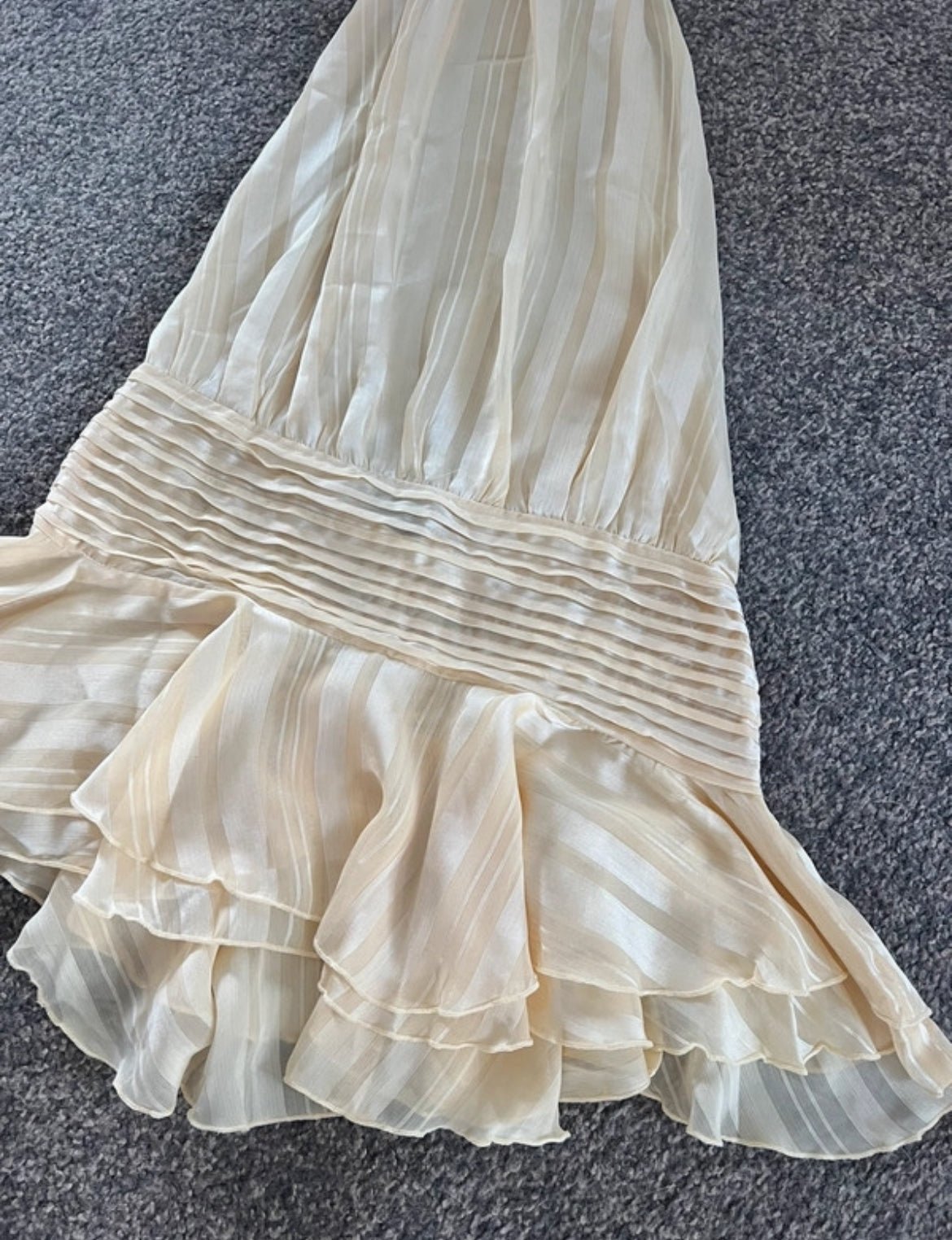 Мини рокля Peppermayo - ivory - Sunday West Boutique