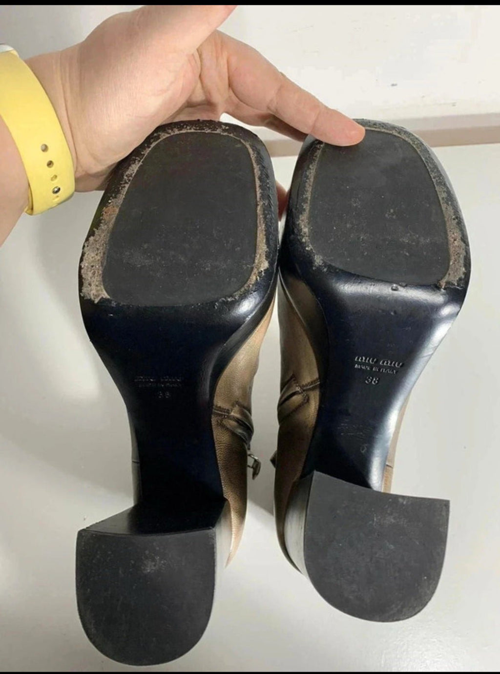 Miu Miu кожени боти - 38 - Sunday West Boutique