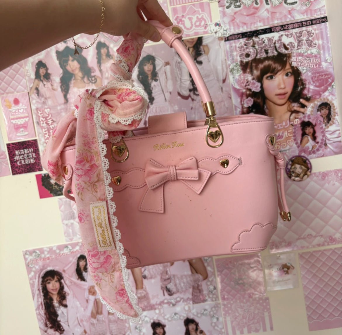 Нежнорозова Ribbon Rose „Penelope“ handbag в Himekaji/Liz Lisa естетика - Sunday West Boutique