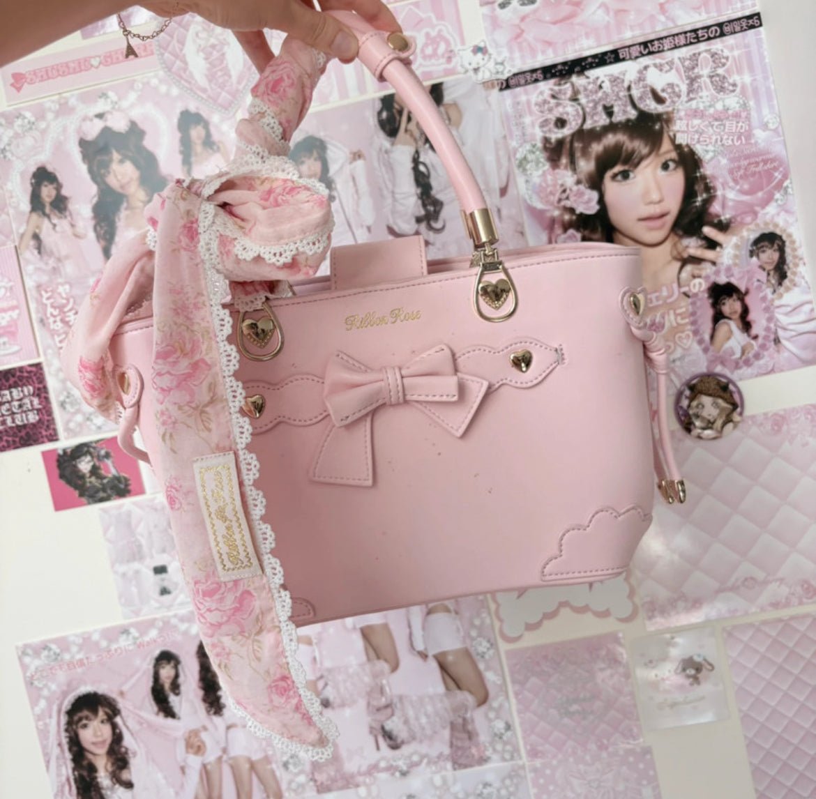 Нежнорозова Ribbon Rose „Penelope“ handbag в Himekaji/Liz Lisa естетика - Sunday West Boutique
