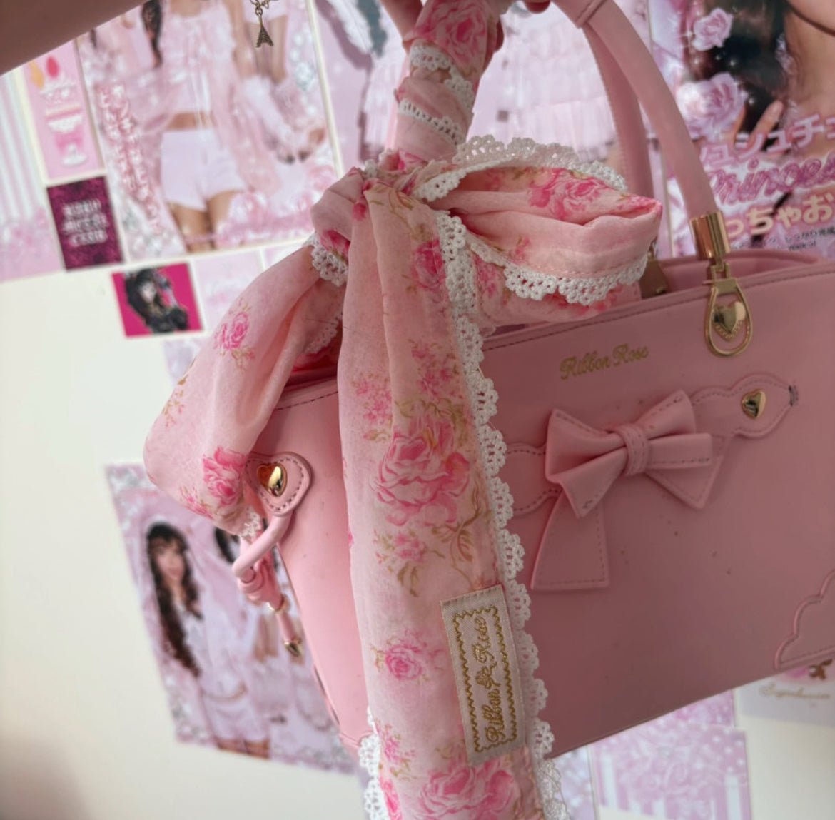 Нежнорозова Ribbon Rose „Penelope“ handbag в Himekaji/Liz Lisa естетика - Sunday West Boutique