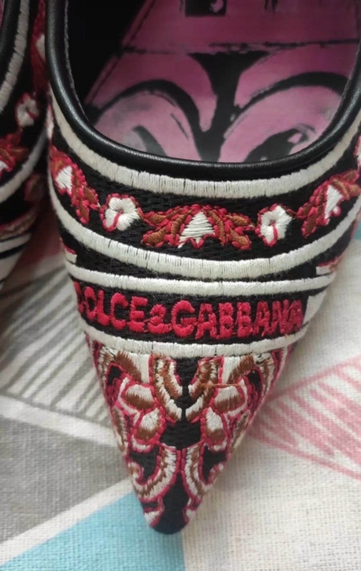Обувки на ток Dolce & Gabbana - 38 - Sunday West Boutique