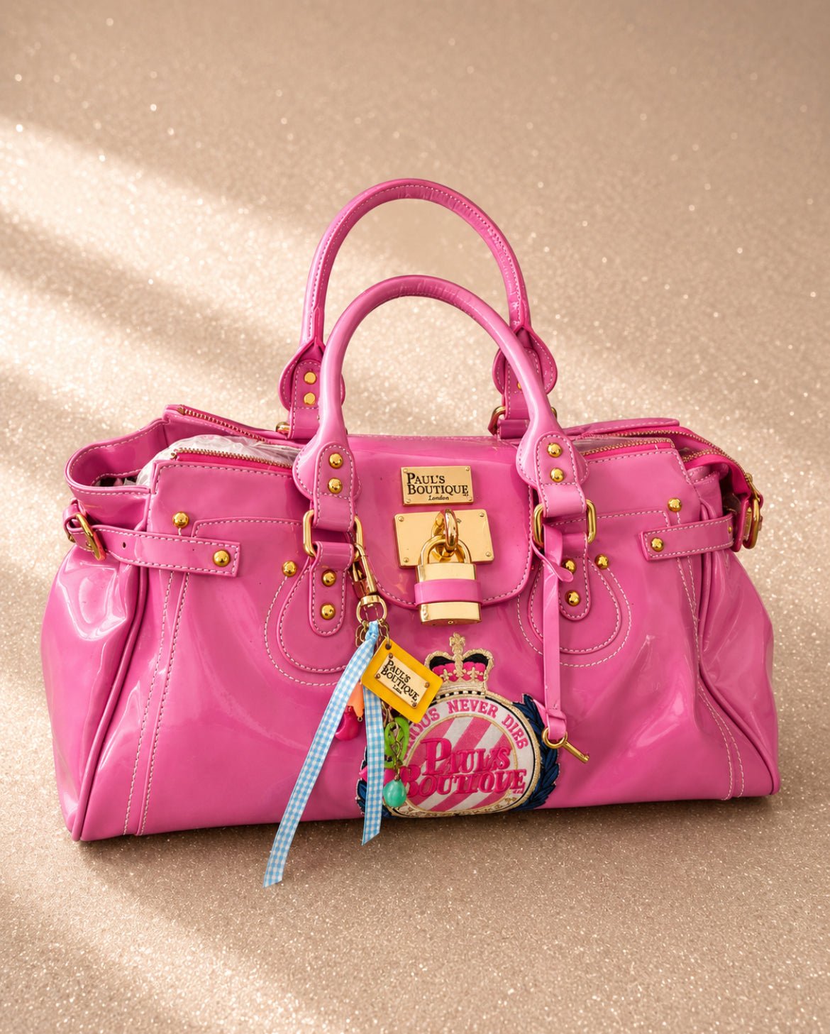 Paul’s Boutique чанта в емблематичния Barbie розов цвят - Sunday West Boutique