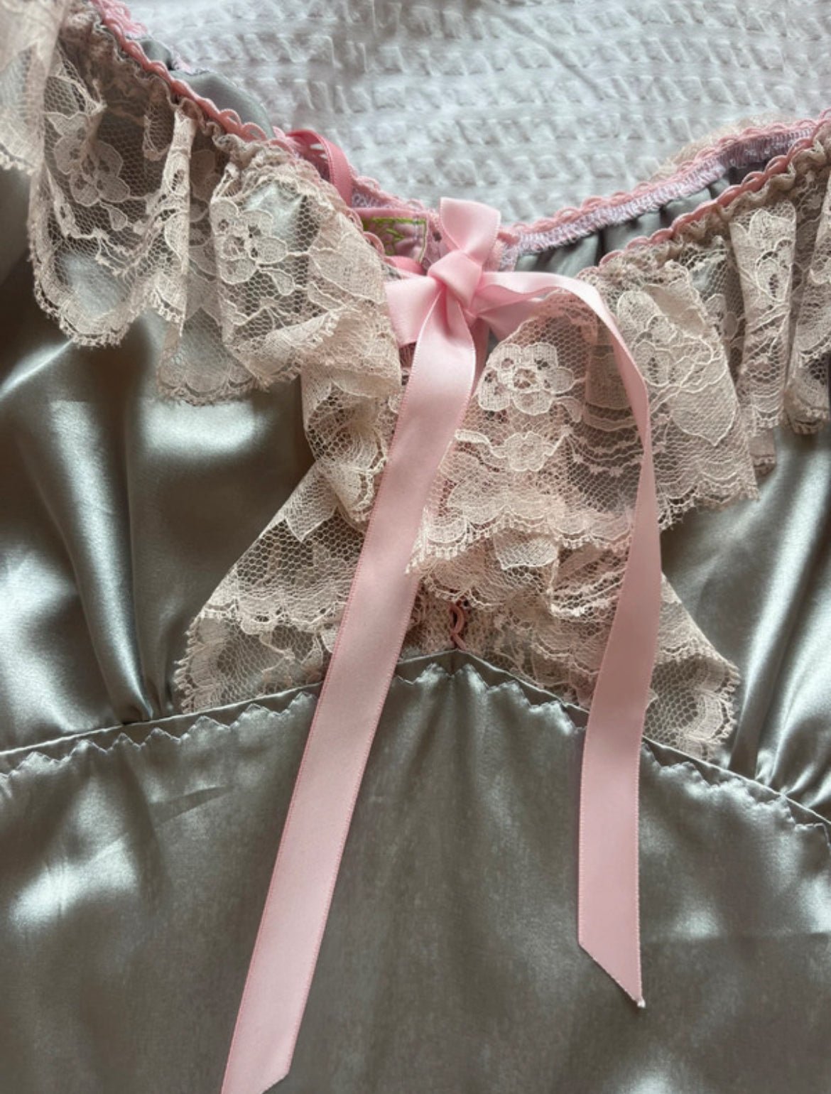 Ръчно изработена сатенена babydoll рокля от Malicious Designs - Sunday West Boutique