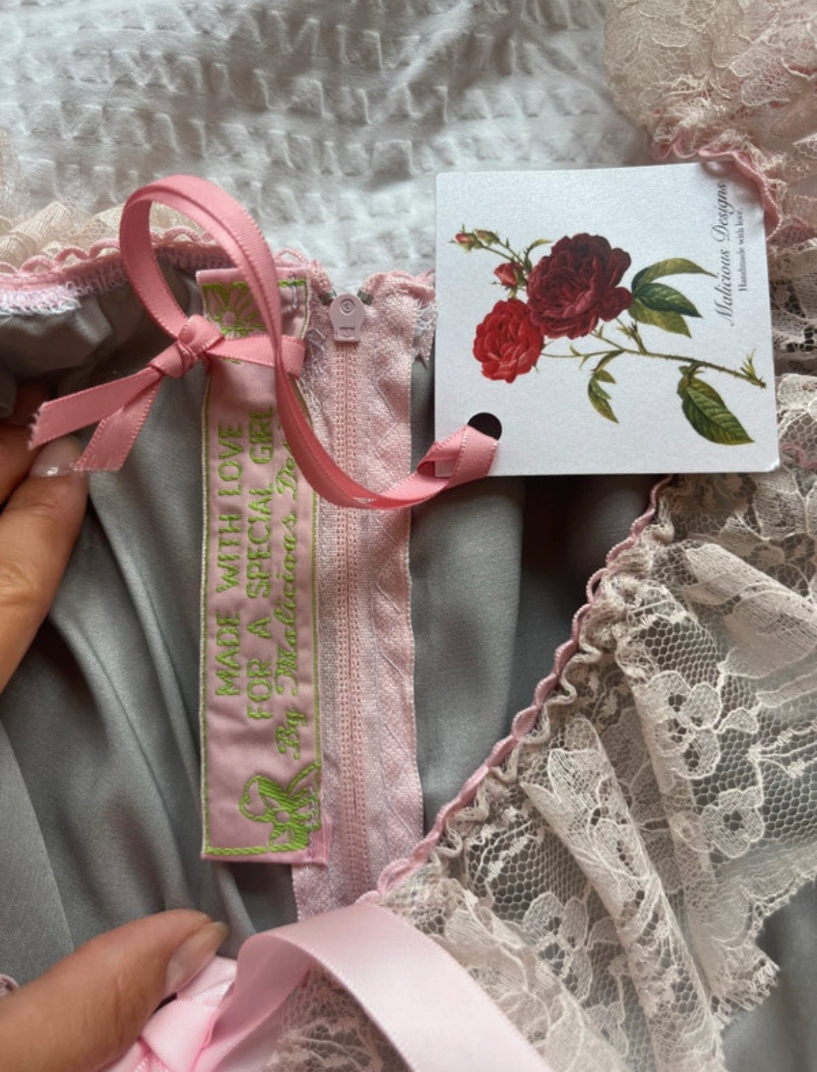 Ръчно изработена сатенена babydoll рокля от Malicious Designs - Sunday West Boutique