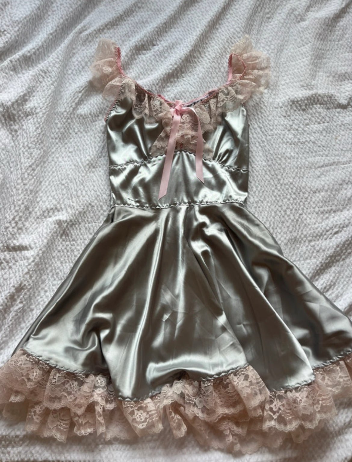 Ръчно изработена сатенена babydoll рокля от Malicious Designs - Sunday West Boutique