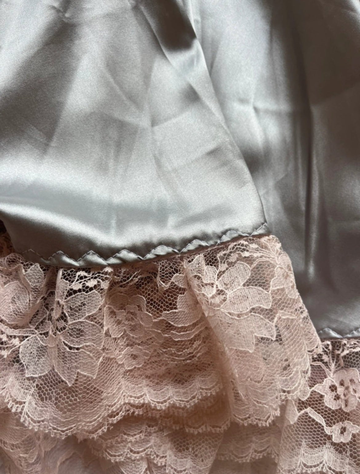 Ръчно изработена сатенена babydoll рокля от Malicious Designs - Sunday West Boutique