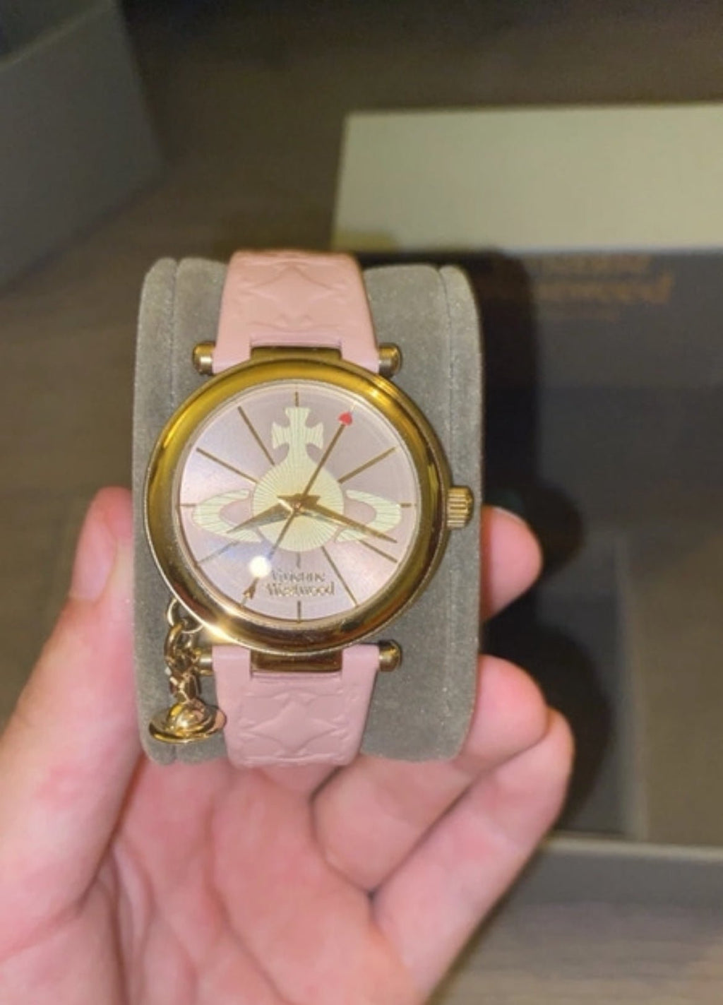 Рядък Vivienne Westwood Time Machine часовник - Sunday West Boutique