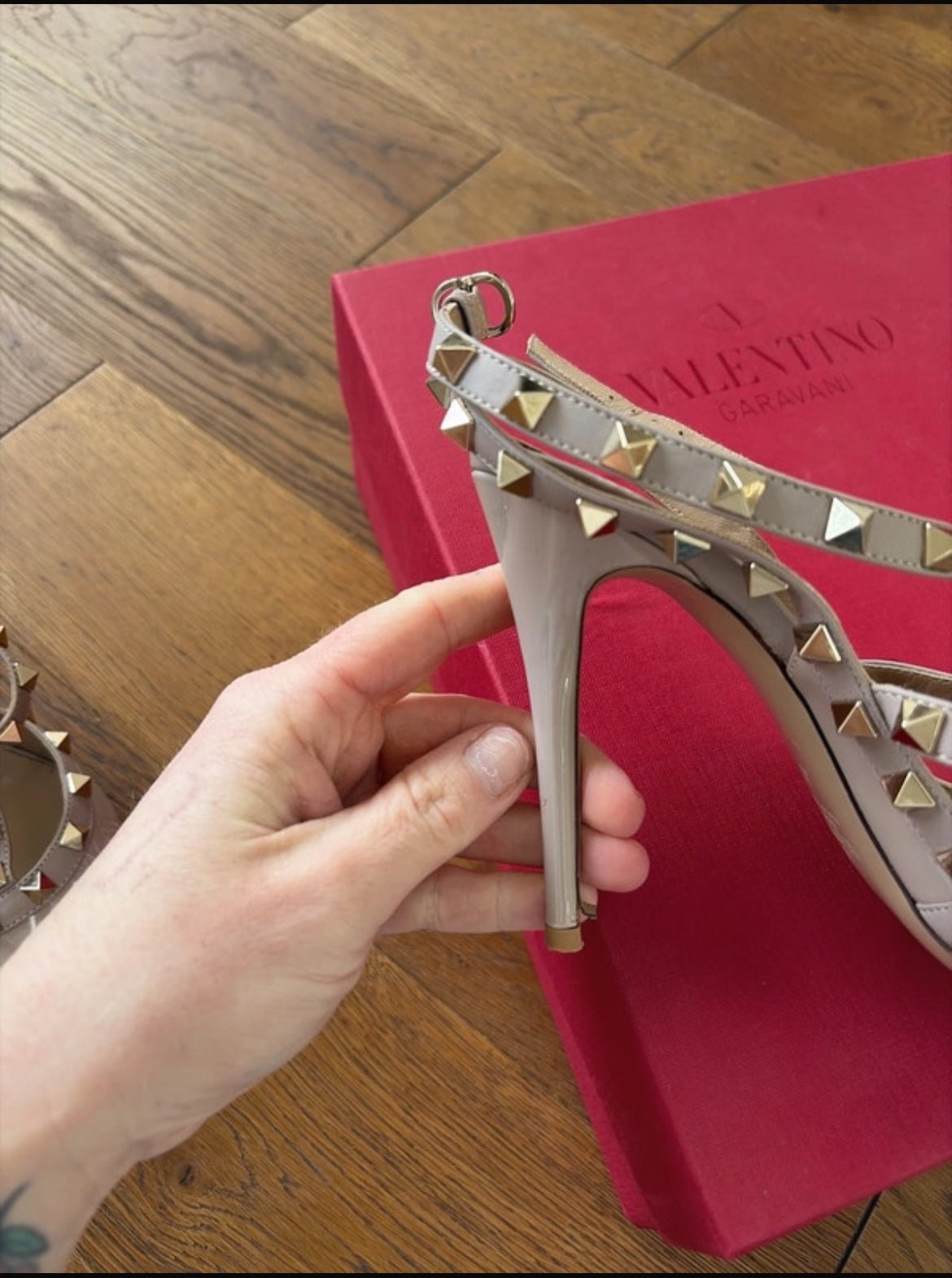 Valentino Garavani Rockstuds токчета - 40 - Sunday West Boutique