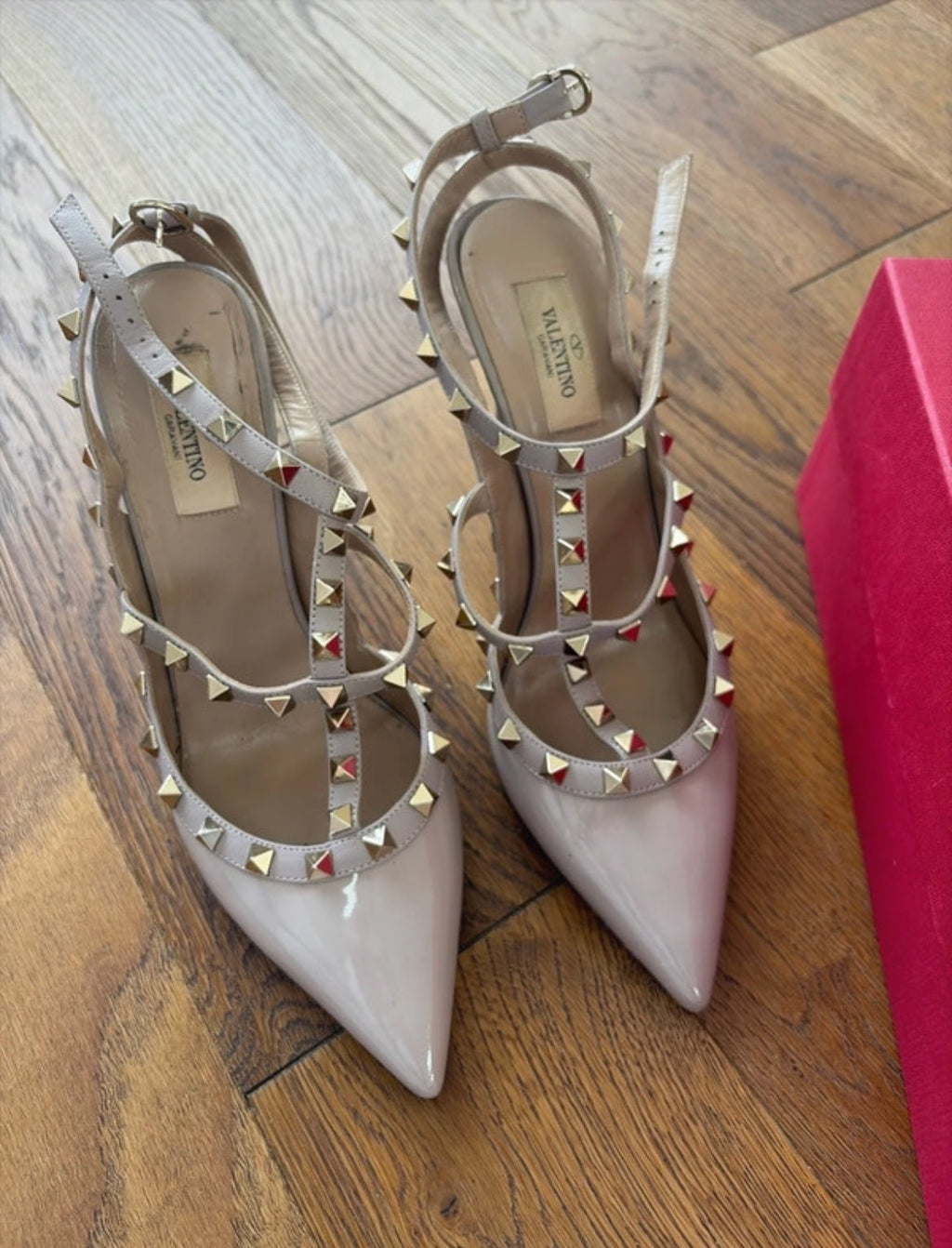 Valentino Garavani Rockstuds токчета - 40 - Sunday West Boutique