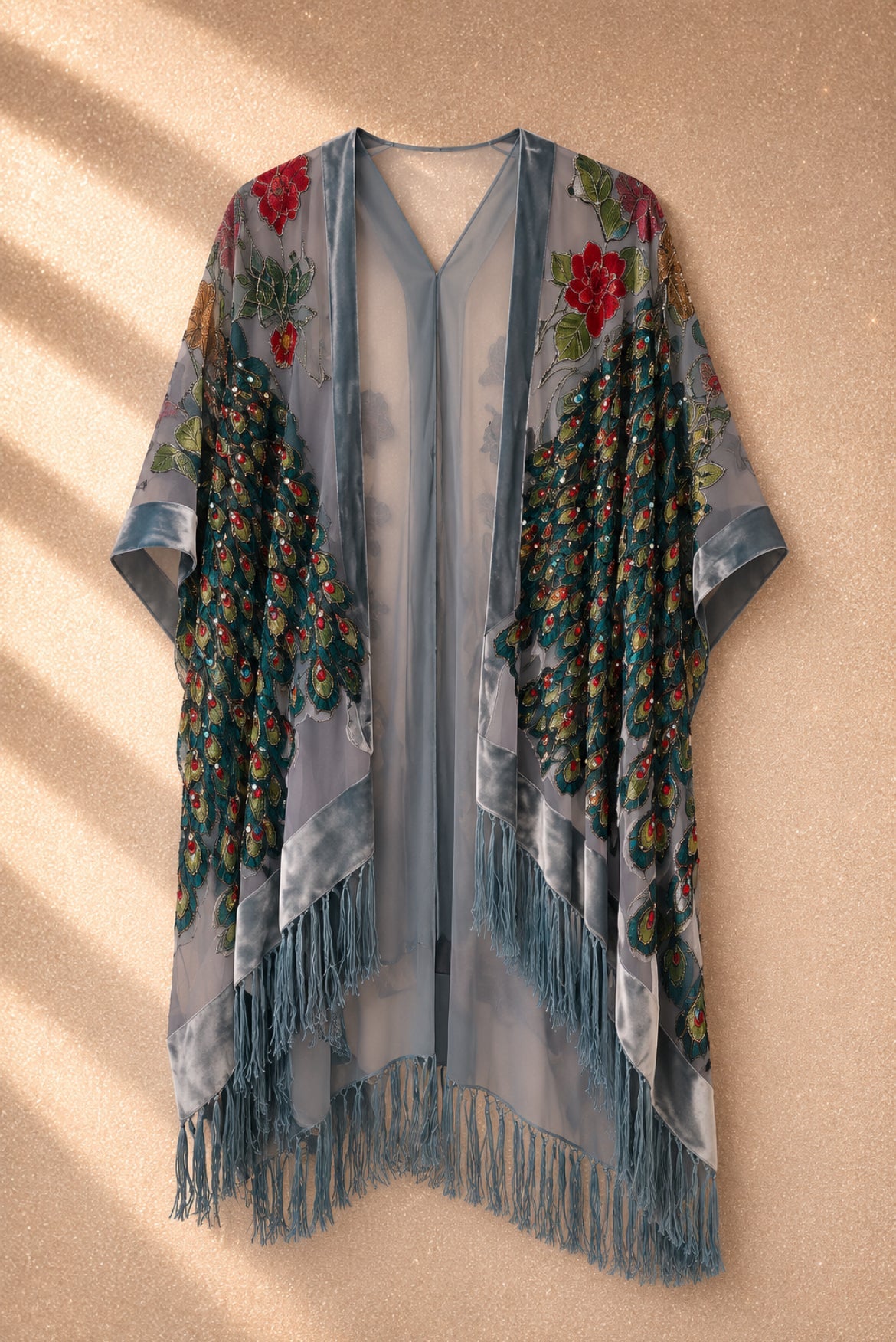 Велурено кимоно Besarani Collection с паунов мотив - Sunday West Boutique