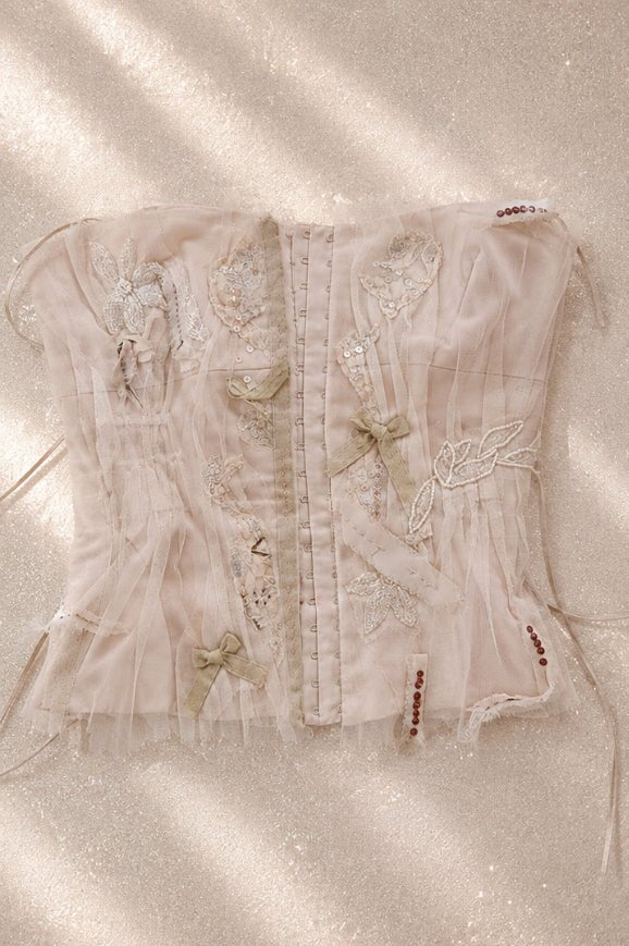 Vintage Karen Millen корсет с изключително детайлна Y2K визия - Sunday West Boutique
