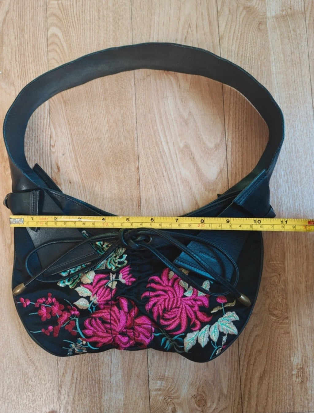 Vintage Karen Millen shoulder bag - Sunday West Boutique