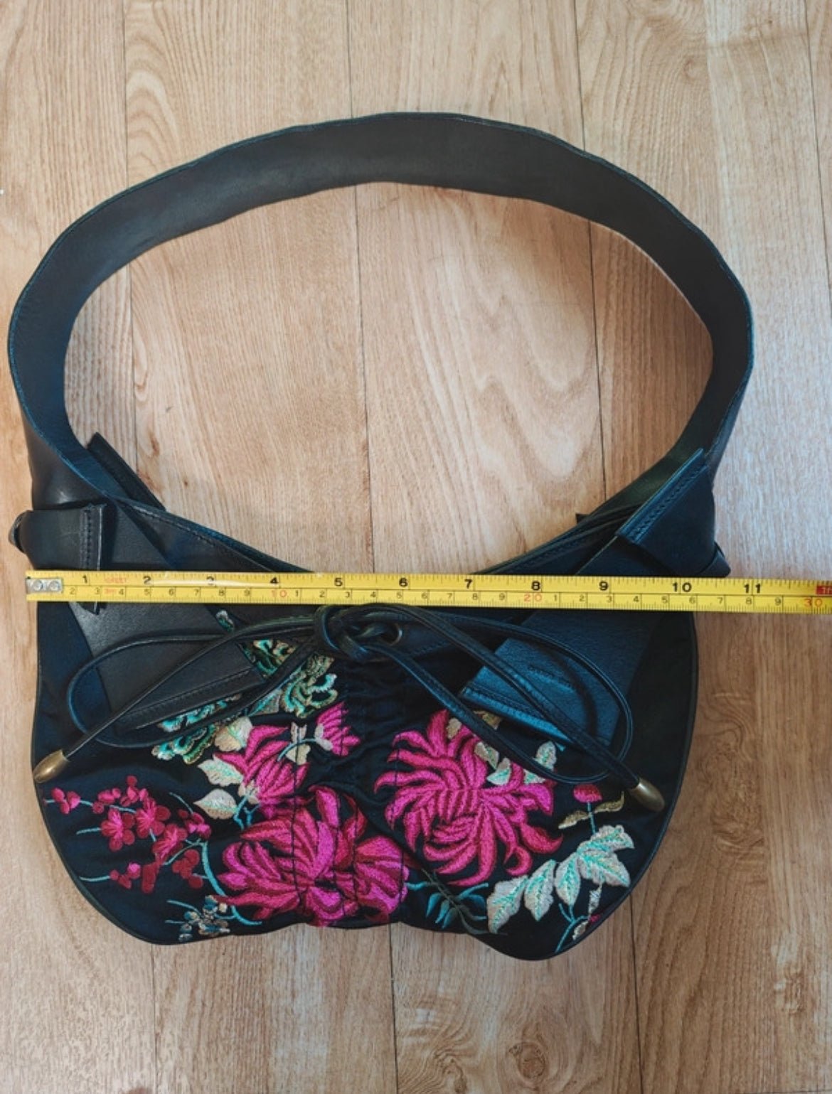 Vintage Karen Millen shoulder bag - Sunday West Boutique