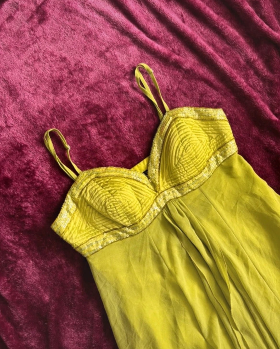 Vintage Y2K рокля Apart от 2000-те - Sunday West Boutique