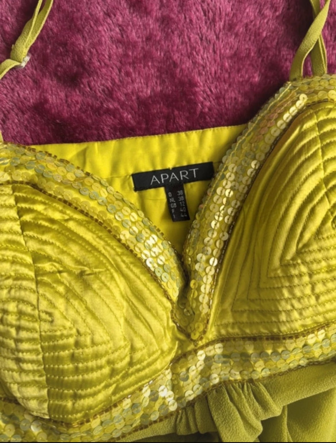 Vintage Y2K рокля Apart от 2000-те - Sunday West Boutique