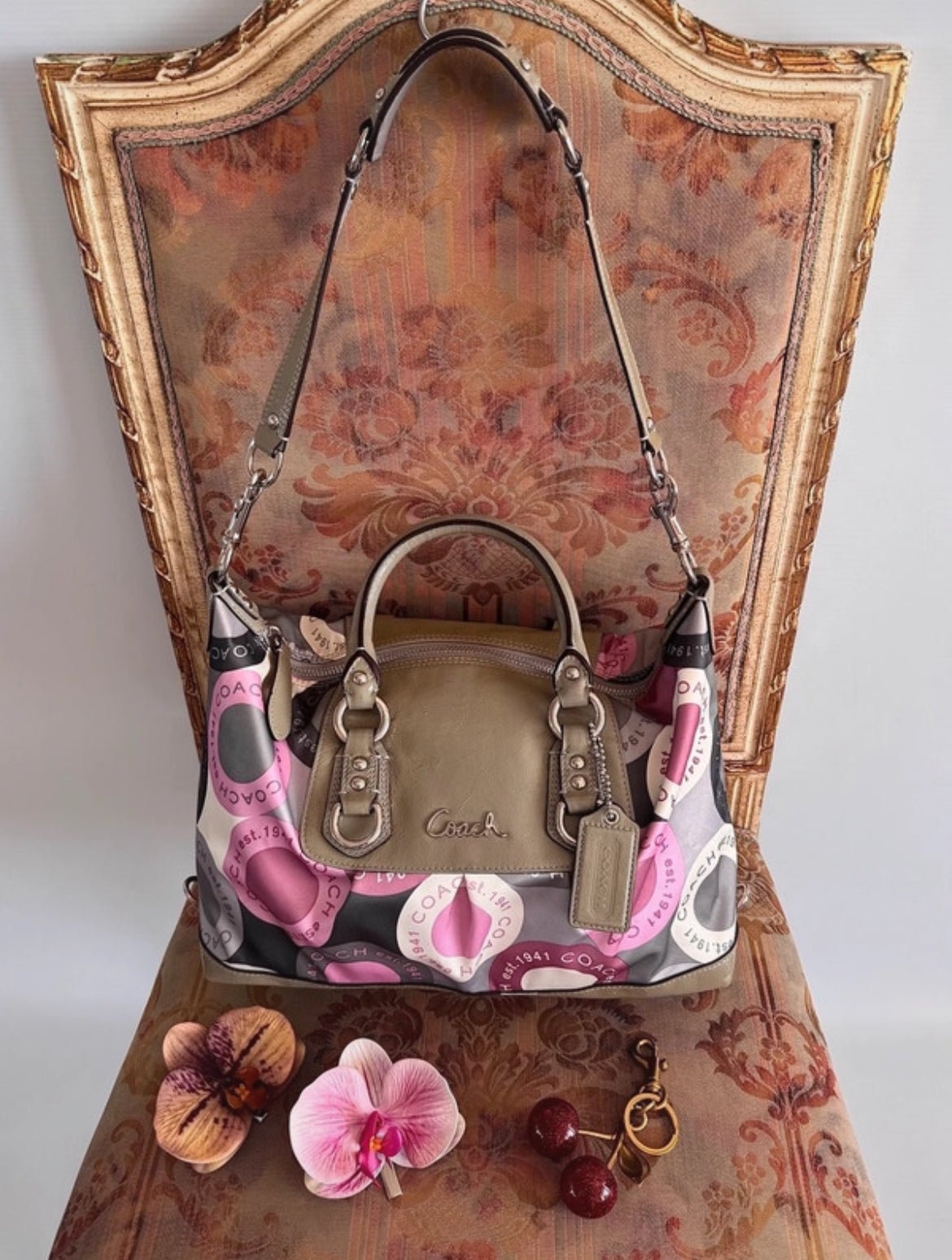 Винтидж чанта Coach Signature от 2000-те - Sunday West Boutique