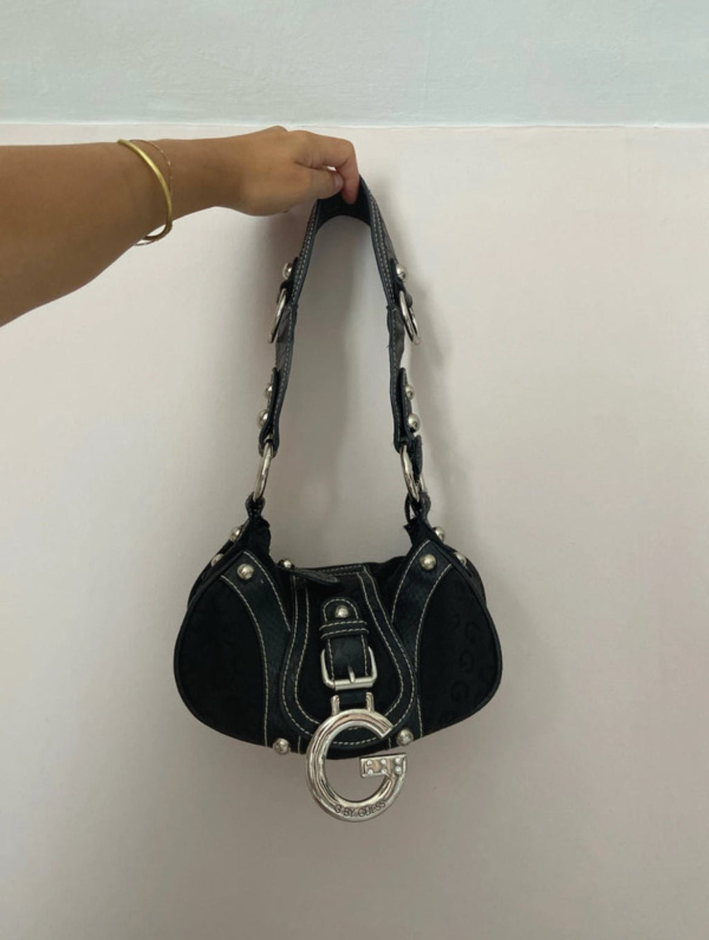 Винтидж чанта G by Guess от началото на 2000-те - Sunday West Boutique
