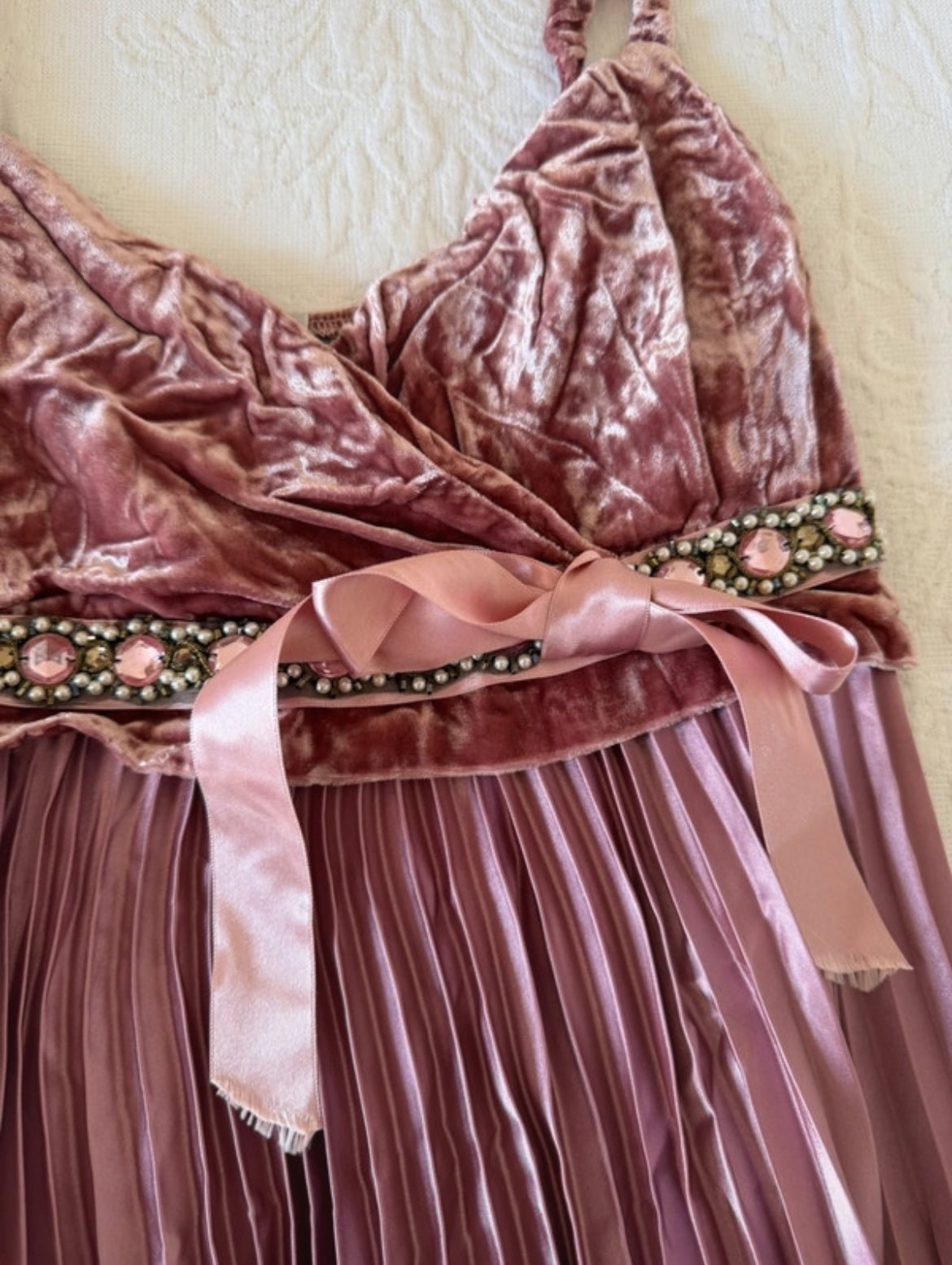 Винтидж LM Lulu плисирана сатенена рокля - Sunday West Boutique