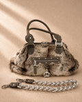 Винтидж LYDC London чанта с изключително мек еко косъм - Sunday West Boutique