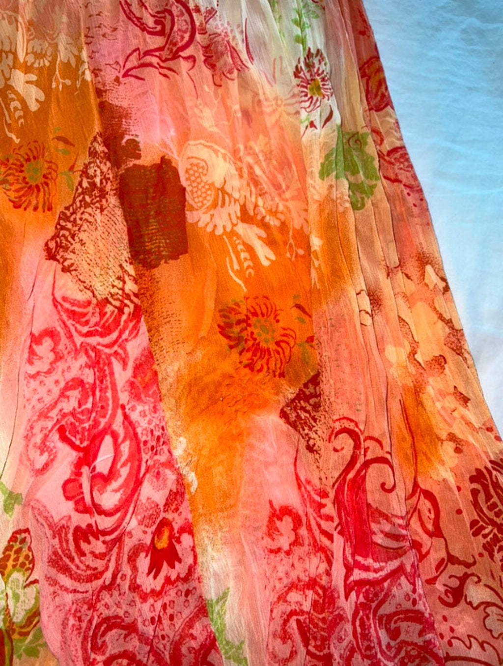 Винтидж рокля Per Una с асиметричен подгъв, флорален и paisley принт - Sunday West Boutique