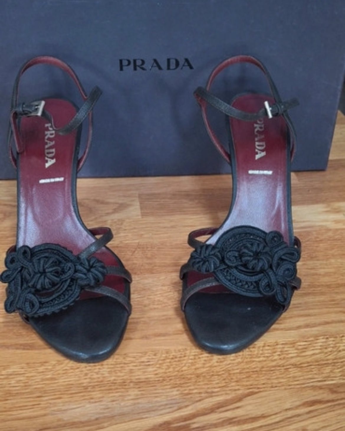 Винтидж сандали Prada с елегантен средновисок ток - Sunday West Boutique