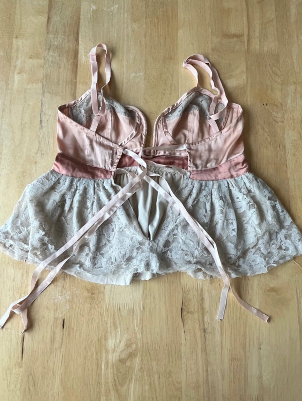Винтидж Y2K корсет River Island с дантела - Sunday West Boutique