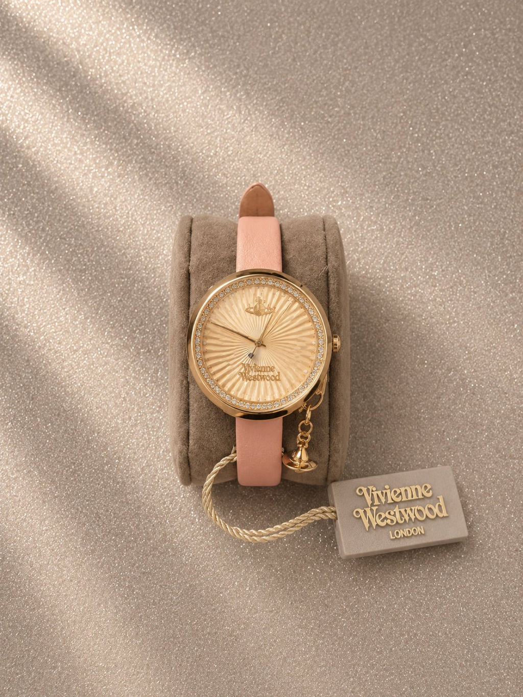 Vivienne Westwood Bow часовник - Sunday West Boutique